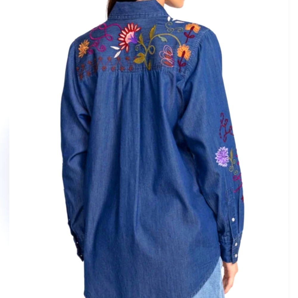 Johnny Was Toni Relaxed Fit Denim Shirt Heavy Embroidery Pear Snap Western XXS - Picture 3 of 15